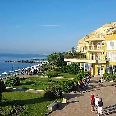 Hotel Midia Grand 3*